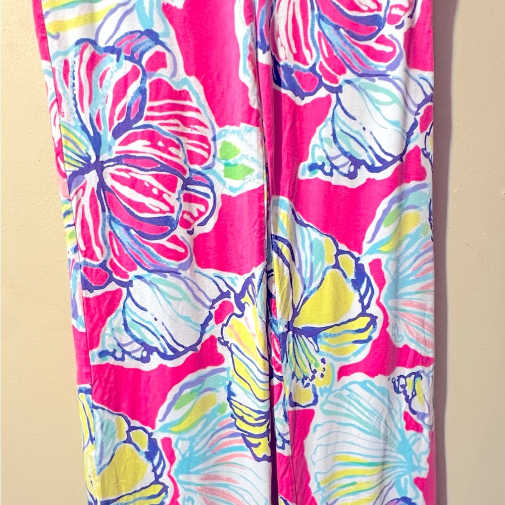 So cute! Very soft lounge pull on pants.in great condition
